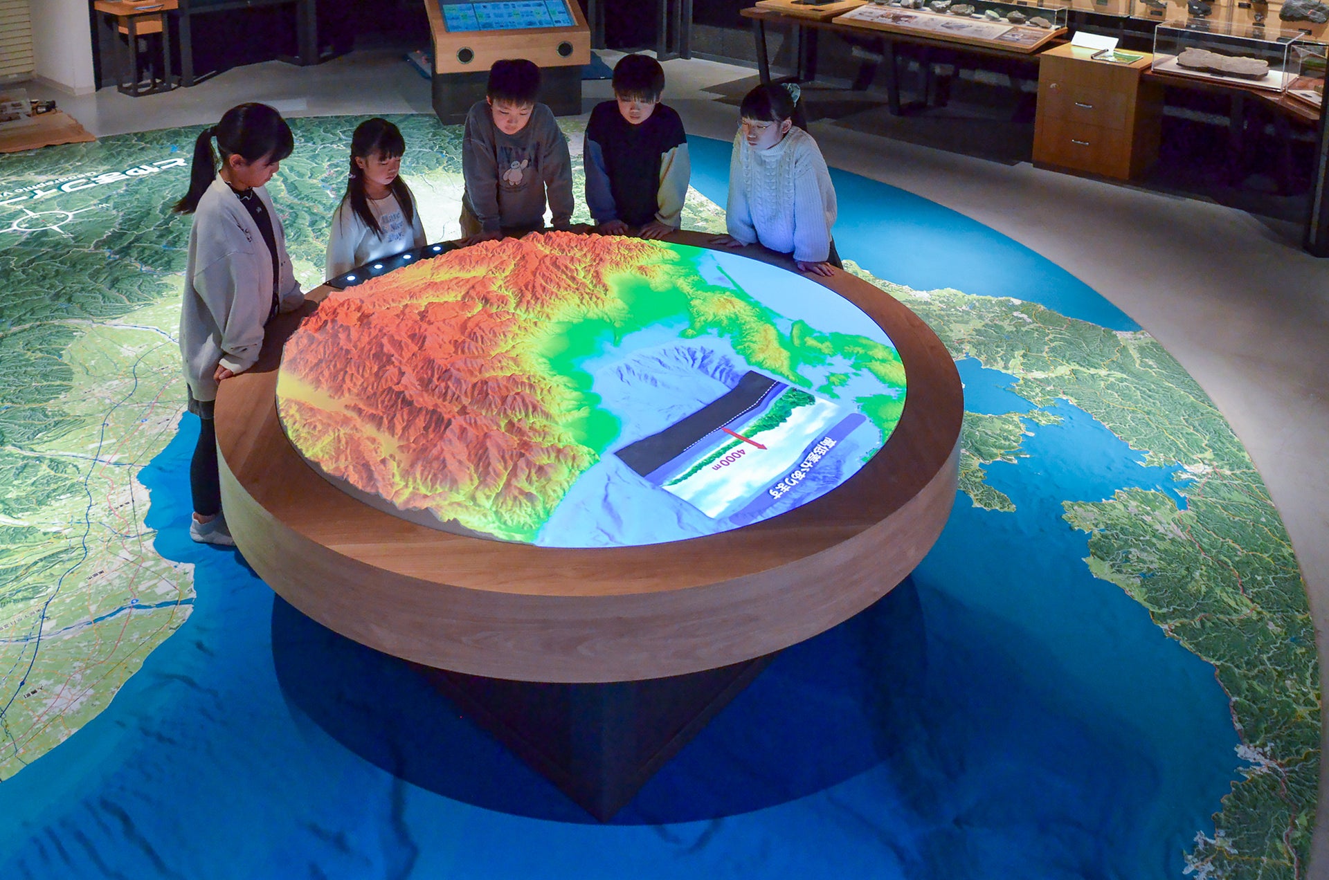 富山市科学博物館3